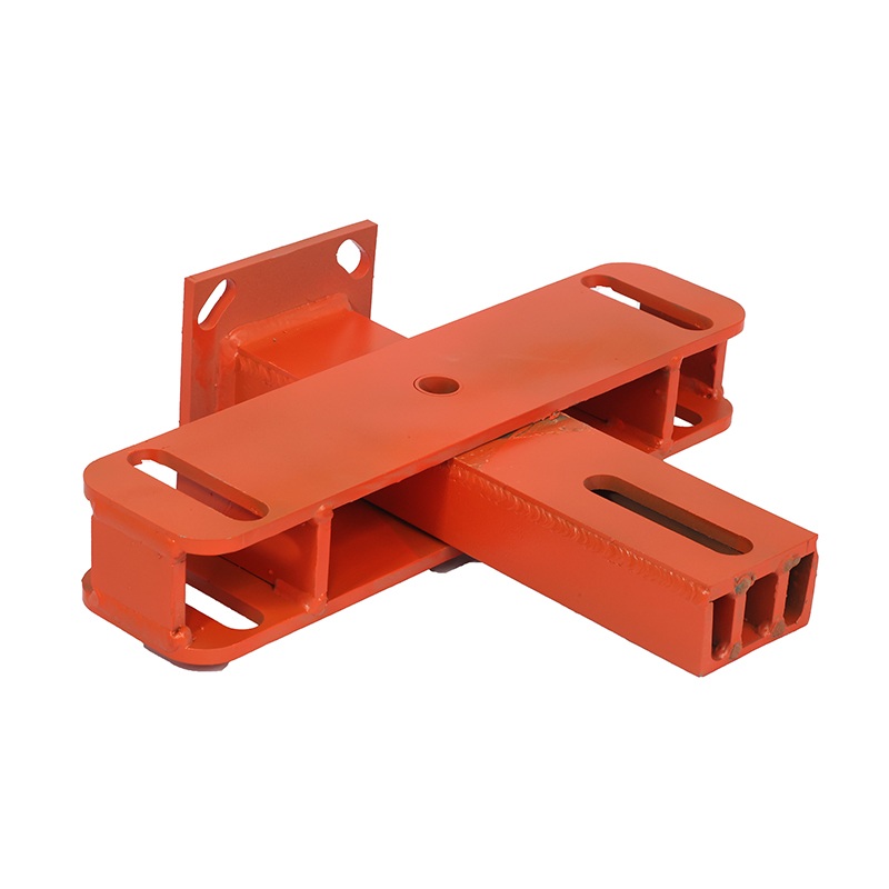 Кронштейн с тремя прижимными роликами.3